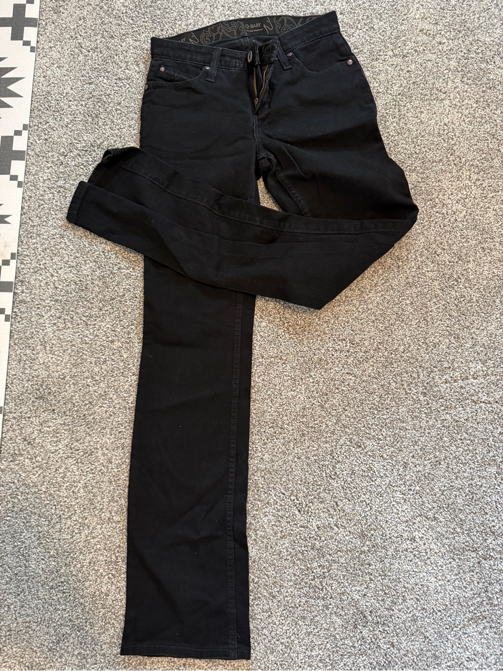 Wrangler Q baby Black Women's Straight-Leg Jeans
